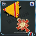 3D Adler rote Kreuz Medaille Schlüssel